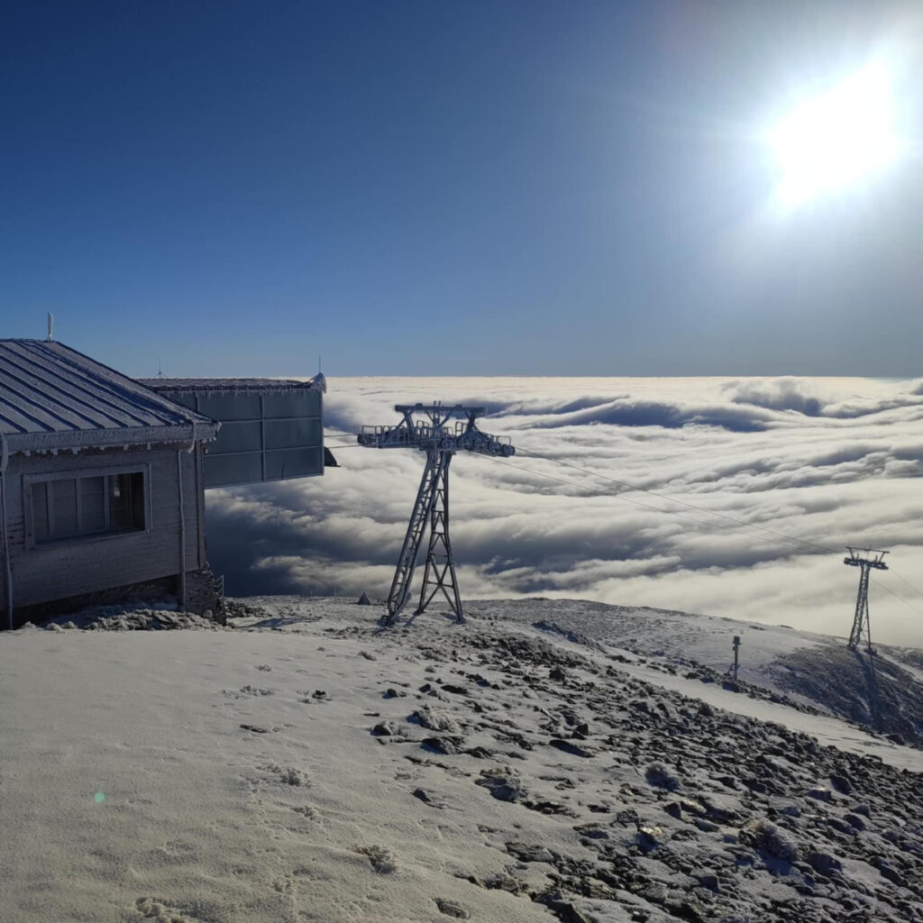 Prosinec v Peci pod Sněžkou: Měsíc plný kouzel, koncertů a tradičních setkání